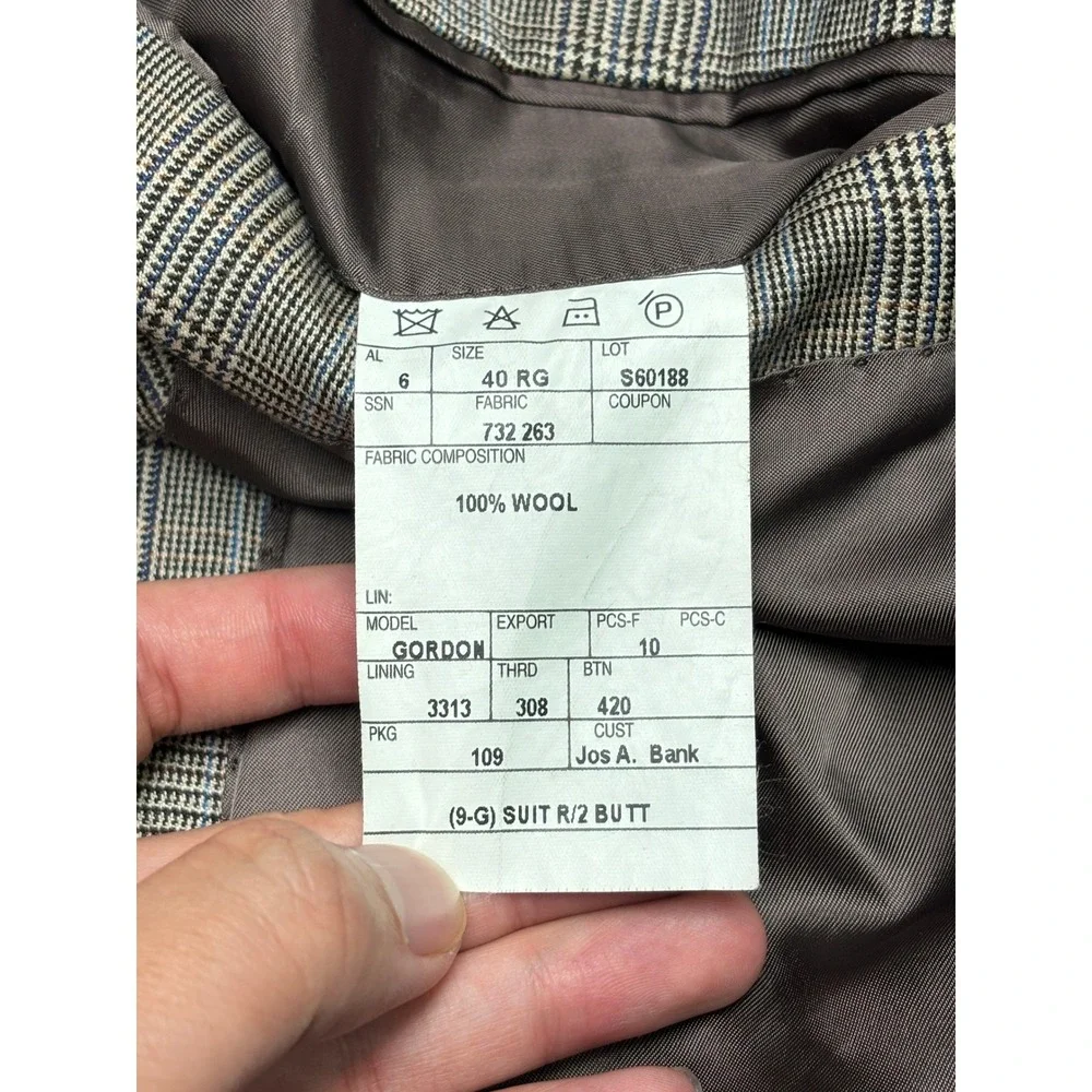 Jos A Bank Signature Collection Mens 40R W34 L30 Grey Plaid 100%‎ Wool 2Pc Suit